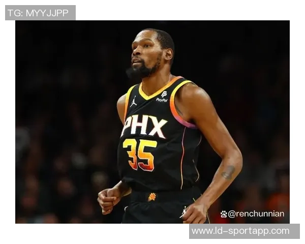 杜兰特37岁时单场得分37分无失误成为历史第三人比肩乔丹詹姆斯